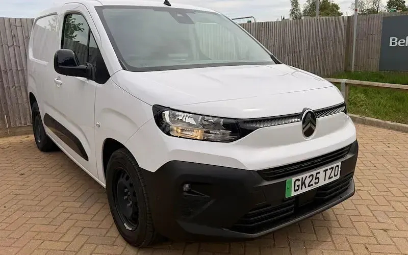 Used Citroën e-Berlingo 100 kW (136 HP) 2026 MPV