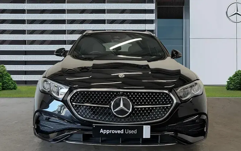 Used Mercedes E220 AMG line 197 HP (144 kW) 2025 Black Estate
