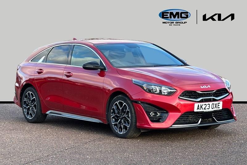 Used Kia ProCeed GT-Line 158 HP (116 kW) 2023 Red Estate