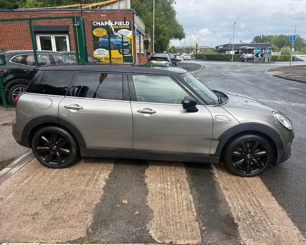 Used Mini Cooper Clubman 190 HP (139 kW) 2018 Silver Estate