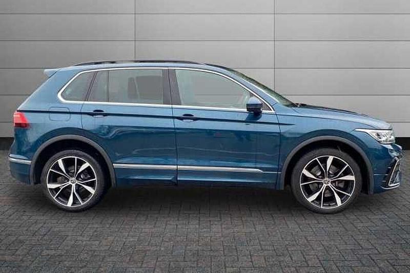 Used VW Tiguan R-line 245 HP (180 kW) 2021 Blue SUV