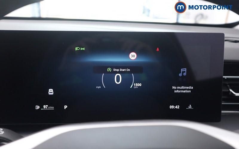 Red Used 2024 MG HS Trophy SUV | £21,999 (Expensive) - Image 1/4