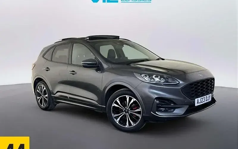 Used Ford Kuga ST-Line X 225 HP (165 kW) 2023 SUV