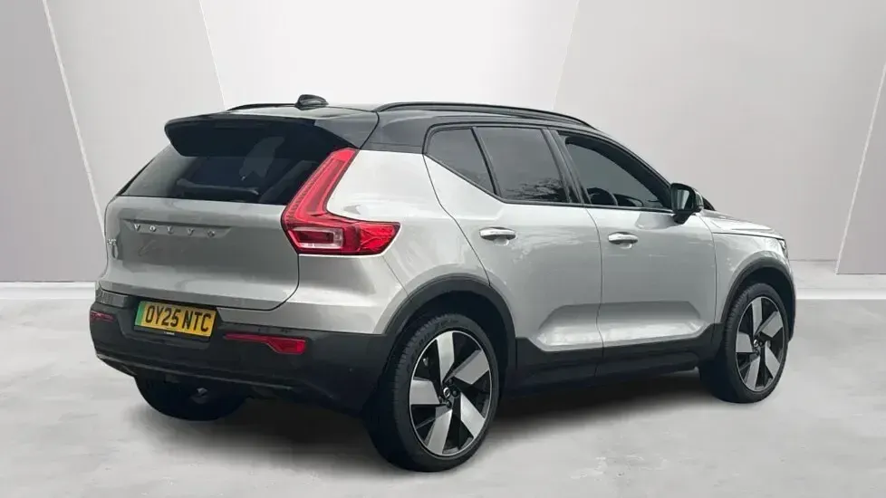 Used Volvo EX40 Plus 185 kW (252 HP) 2025 Silver SUV
