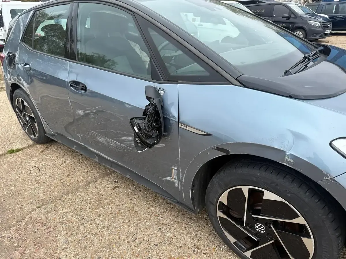 Used VW ID.3 Pro Performance 150 kW (204 HP) 2021 Blue Hatchback