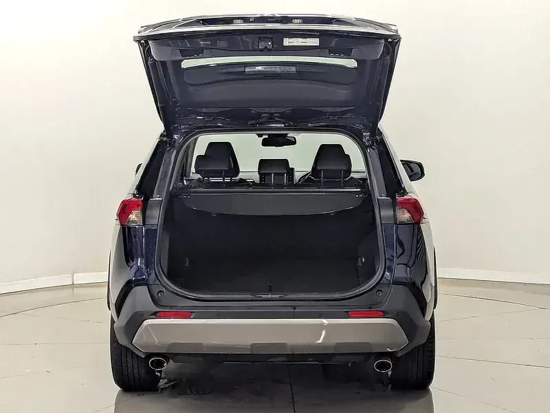 Used Toyota RAV4 Hybrid 2022 Blue SUV