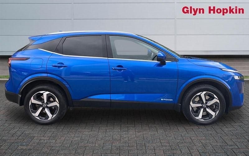 Used Nissan Qashqai N-Connecta 190 HP (139 kW) 2023 Blue SUV