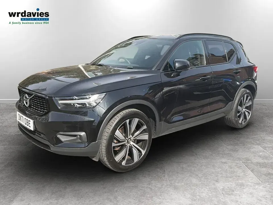 Used Volvo XC40 R-Design Pro 258 HP (189 kW) 2021 Black SUV