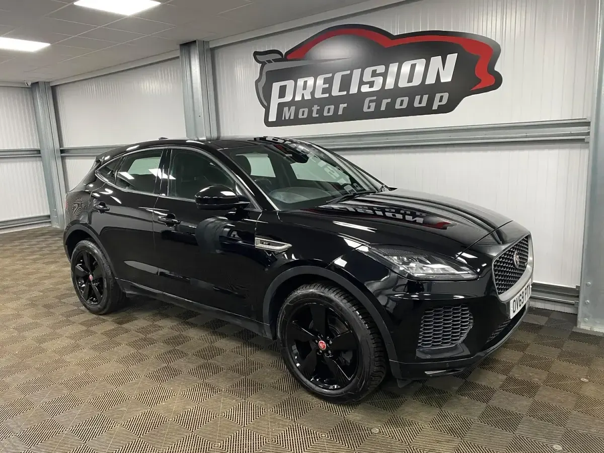 Used Jaguar E-Pace R-Dynamic 180 HP (132 kW) 2019 Black SUV