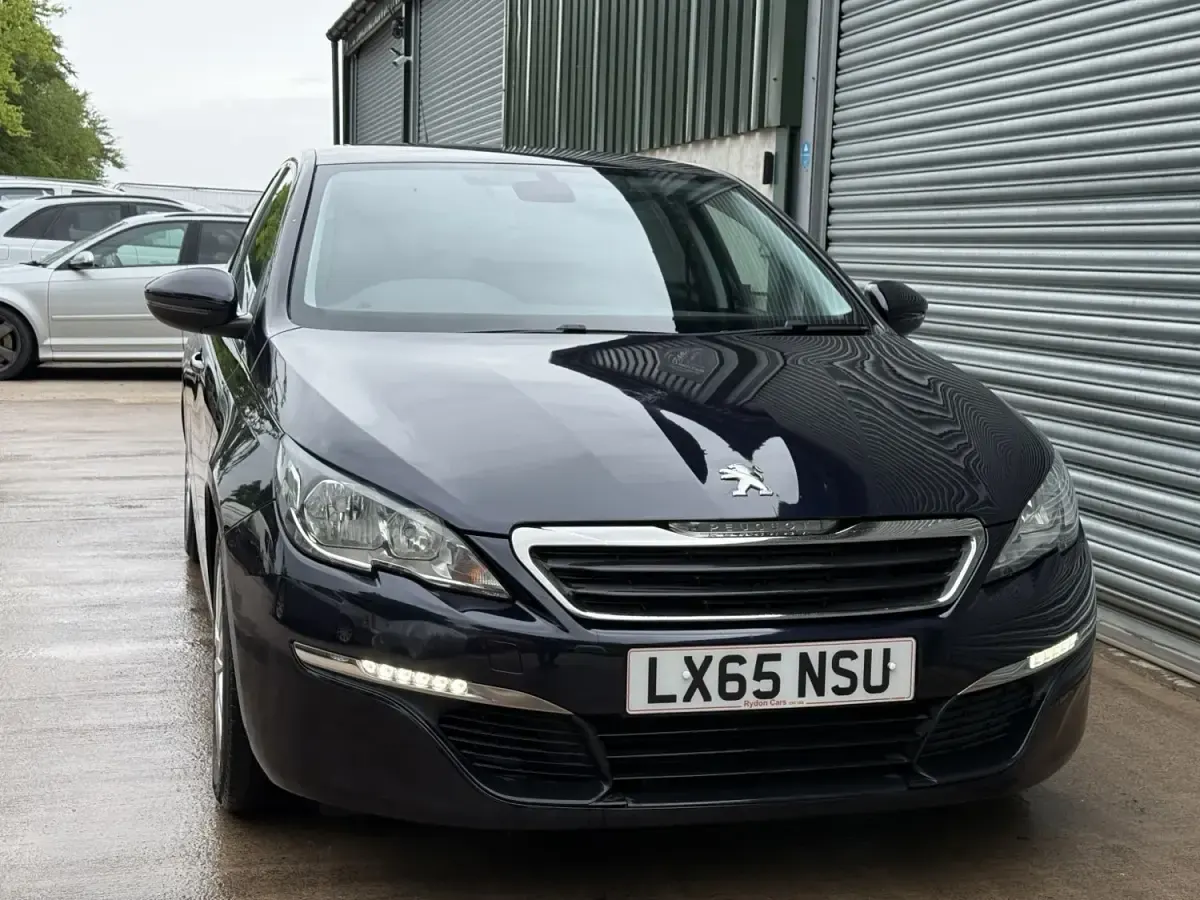 Gebraucht Peugeot 308 Active 2016 Blau Kombi