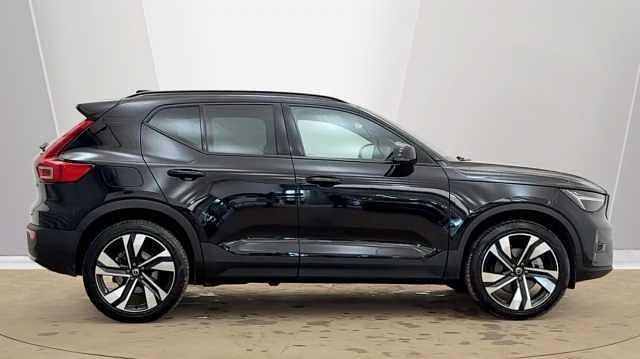 Used Volvo XC40 Plus 194 HP (142 kW) 2026 SUV