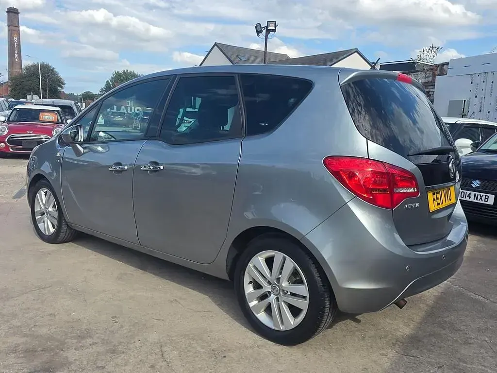 Used Vauxhall Meriva 2011 Silver MPV