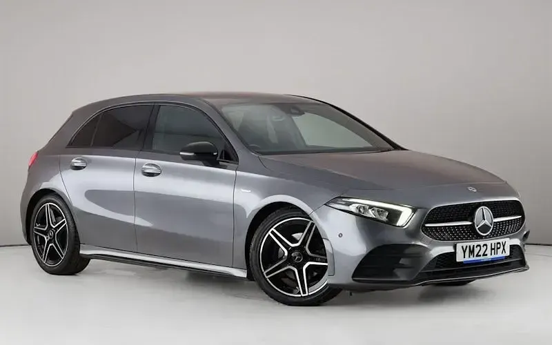 Used Mercedes A180 AMG Line Premium 136 HP (100 kW) 2022 Hatchback