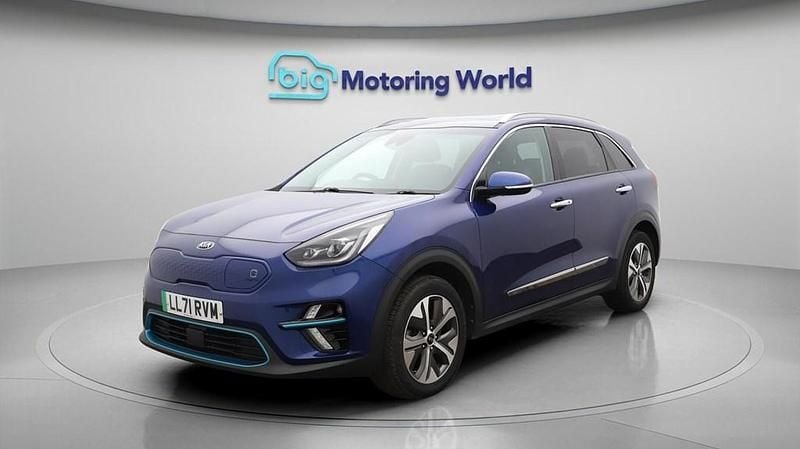 Used Kia e-Niro 147 kW (201 HP) 2022 SUV
