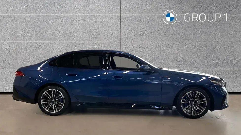 Used BMW 520 M Sport 205 HP (150 kW) 2024 Blue
