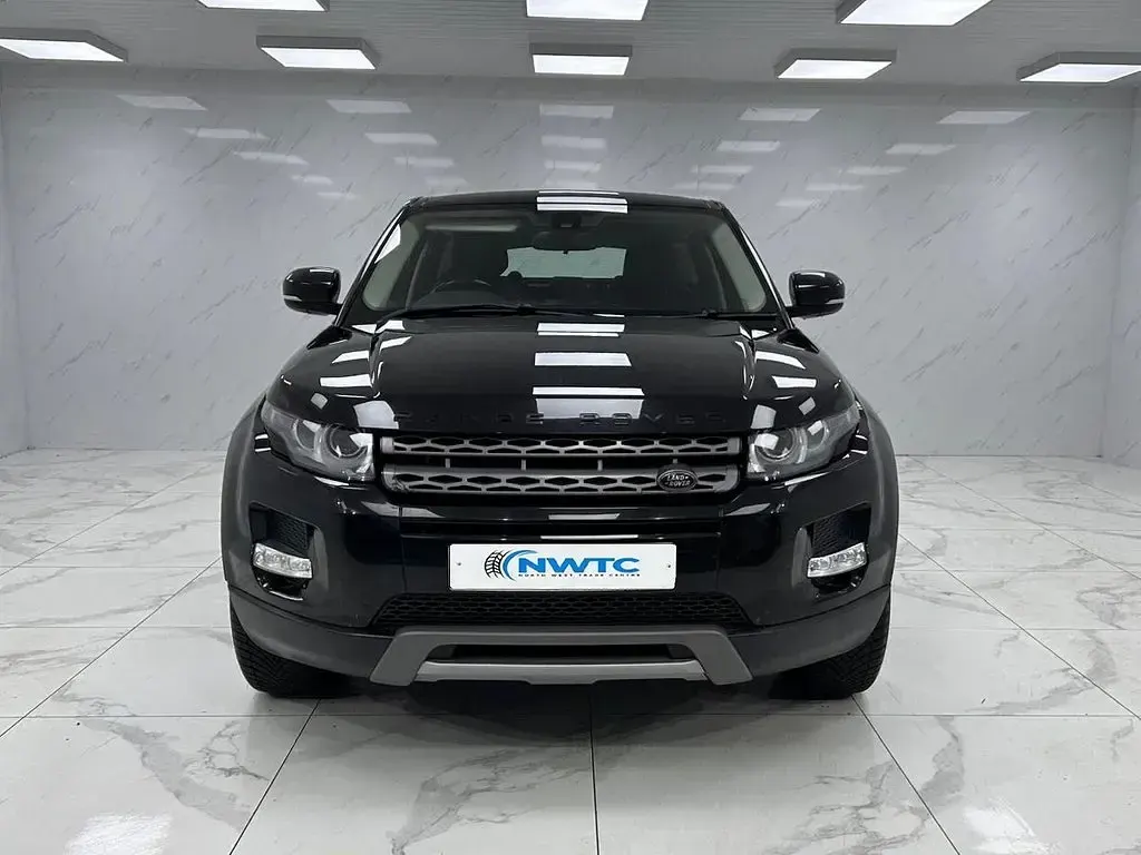 Used Land Rover Range Rover evoque Pure 190 HP (139 kW) 2013 Black SUV