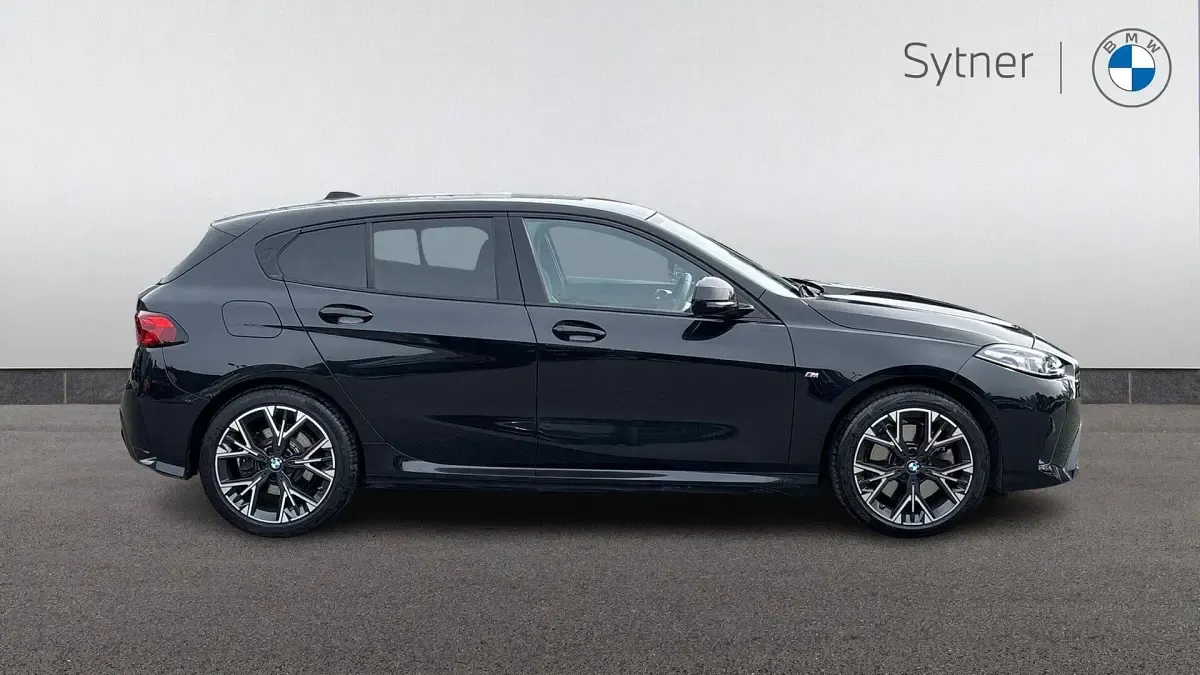 Used BMW 123 M Sport 215 HP (158 kW) 2025 Black Hatchback