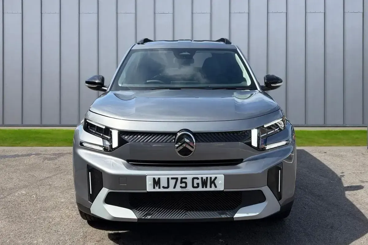 Used Citroën C3 Aircross 99 HP (72 kW) 2025 Grey SUV