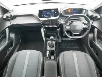 Used Peugeot 2008 Allure Premium 110 HP (80 kW) 2021 White SUV