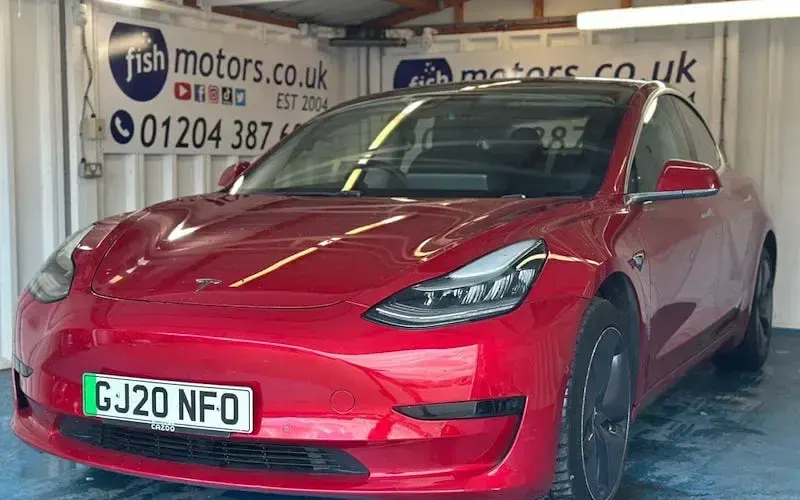 Used Tesla Model 3 Standard Range Plus 239 kW (325 HP) 2020 Sedan
