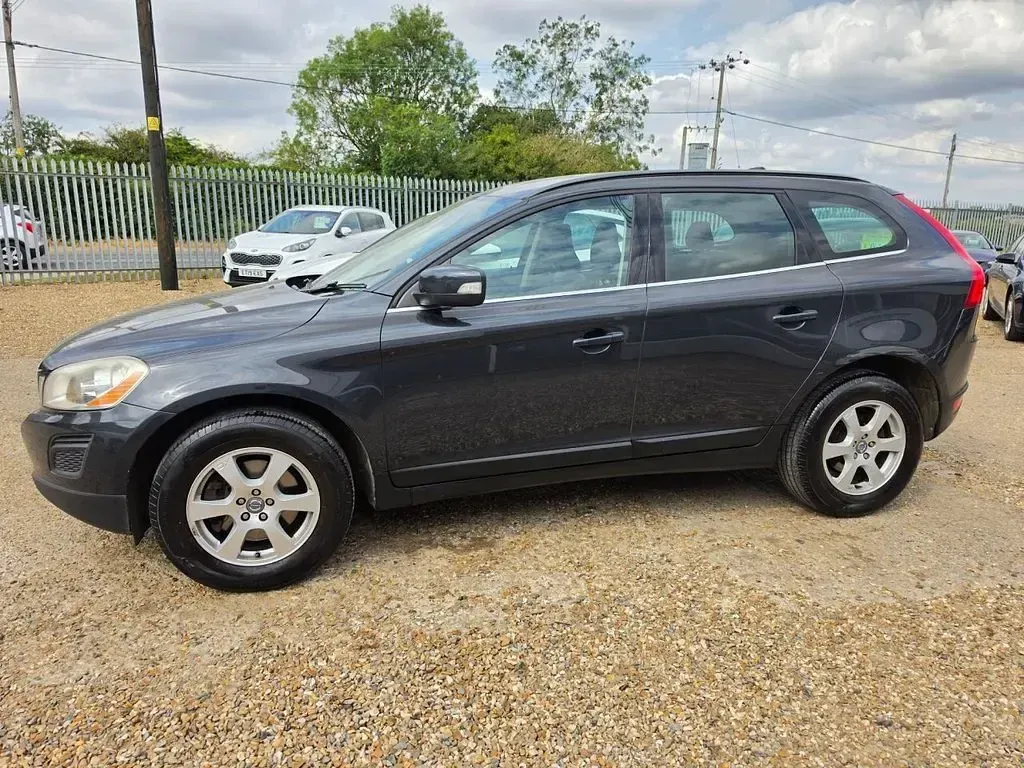 Used Volvo XC60 SE 163 HP (119 kW) 2011 Grey SUV