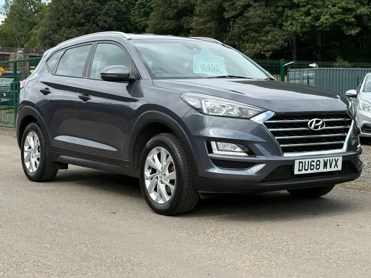 Used Hyundai Tucson SE 132 HP (97 kW) 2018 Grey SUV
