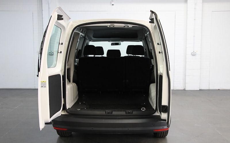 Usado VW Caddy Maxi 102 HP (75 kW) 2020 Branco Monovolume