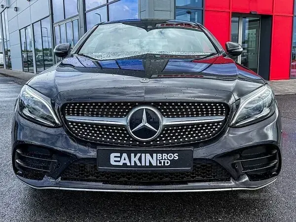 Used Mercedes C300 AMG Line Premium 258 HP (189 kW) 2019 Black Coupe