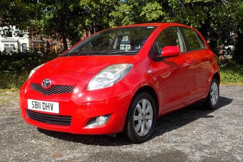 Red Used 2011 Toyota Yaris Hatchback | £3,995 (Fair price) - Image 1/1