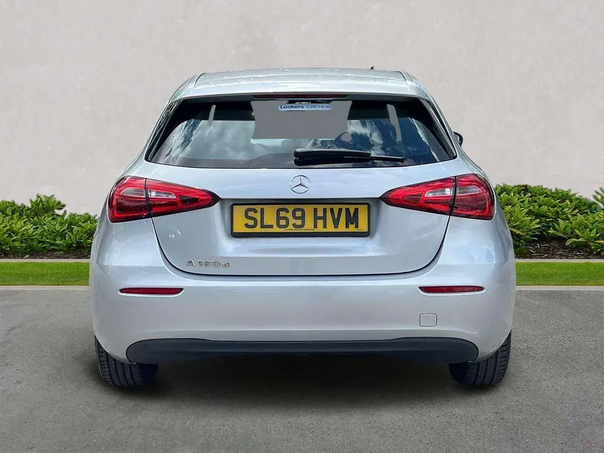 Used Mercedes A180 SE 2019 Silver Hatchback