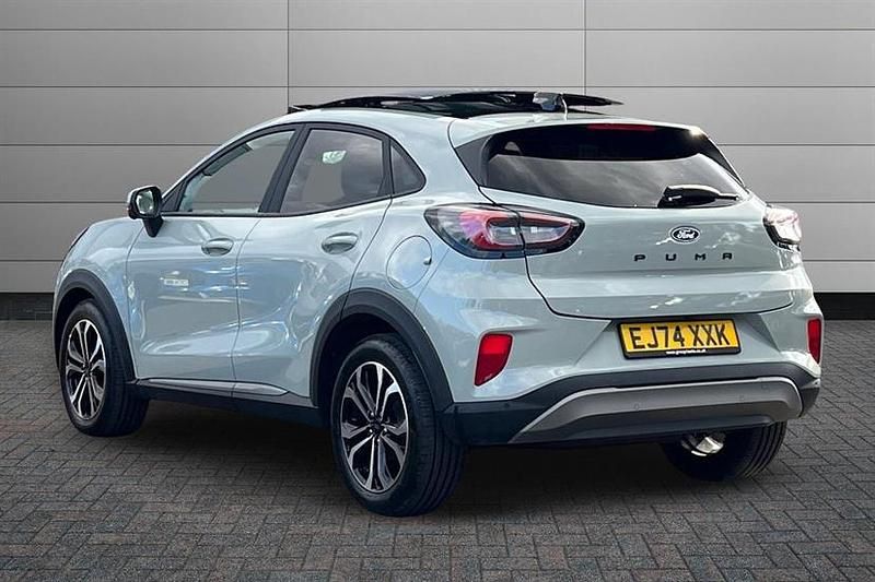 Usado Ford Puma Titanium 125 CV (91 kW) 2024 Gris SUV