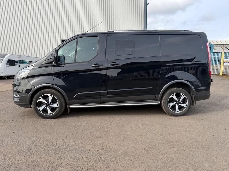 Used Ford Transit Custom Active 170 HP (125 kW) 2021 Black Van