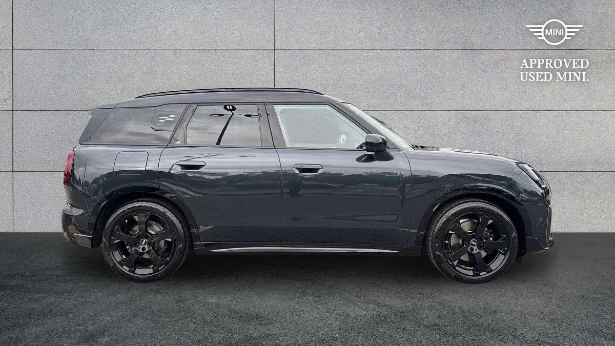 Used Mini Countryman 215 HP (158 kW) 2025 Grey SUV