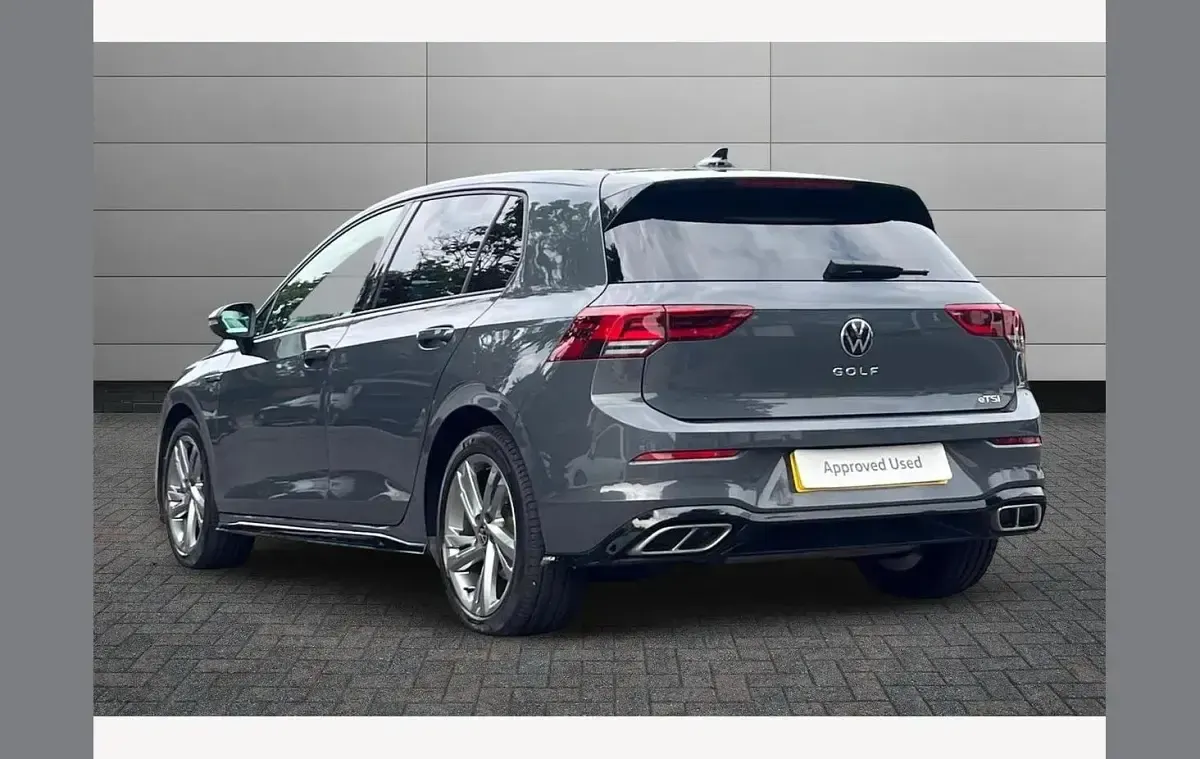 Used VW Golf VIII R-line 150 HP (110 kW) 2022 Dolphin grey Hatchback