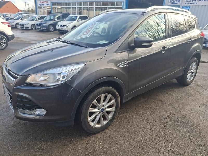 Used Ford Kuga Titanium 150 HP (110 kW) 2016 Grey SUV