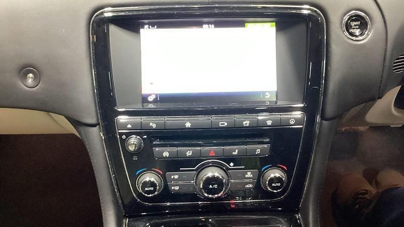 Used Jaguar XJ Portfolio 2017 Red Sedan