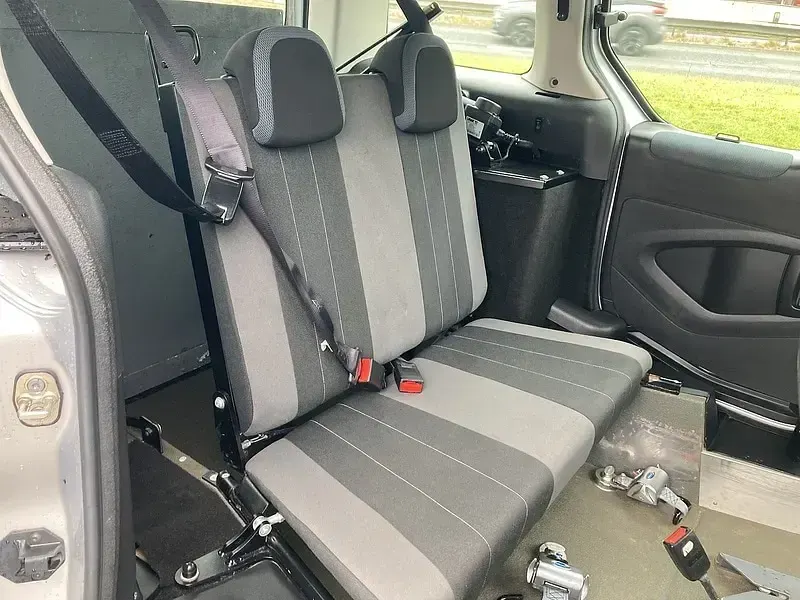 Used Citroën Berlingo XTR 90 HP (66 kW) 2013 Silver MPV