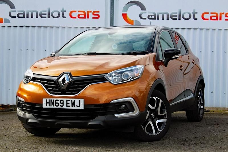 Used Renault Captur Iconic 2019 Orange SUV