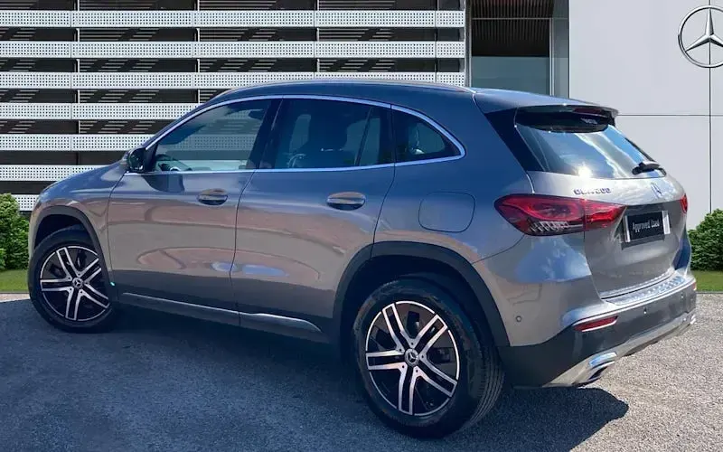 Used Mercedes GLA200 Executive 163 HP (119 kW) 2022 SUV