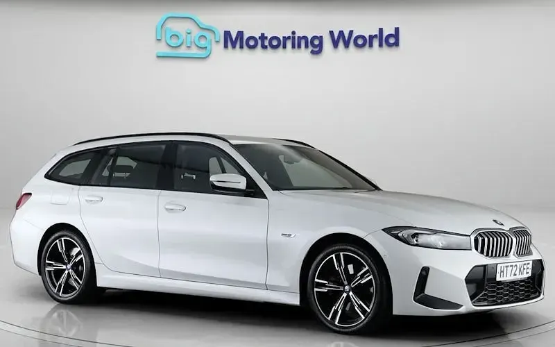 Usado BMW 330e M Sport 292 HP (214 kW) 2023 Carrinha