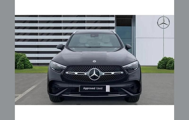 Used Mercedes GLC300e AMG Line Premium 313 HP (230 kW) 2025 Black SUV