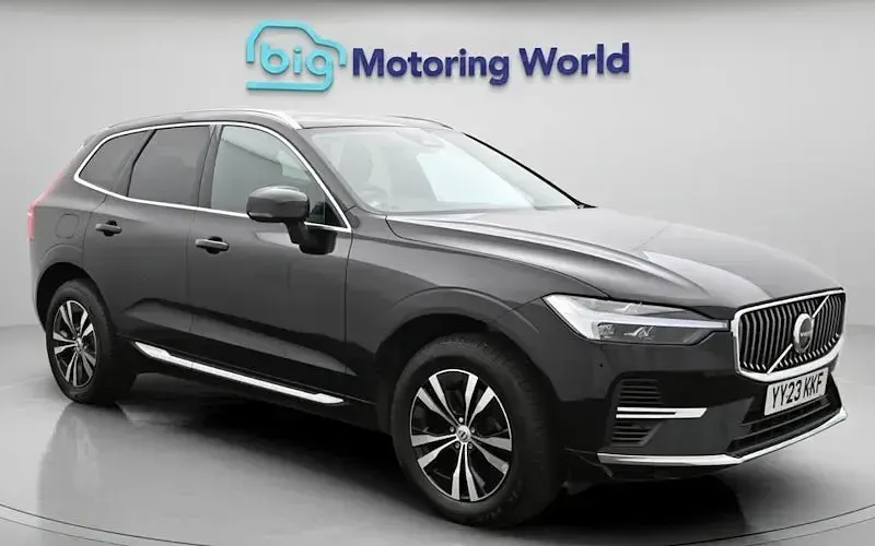 Usado Volvo XC60 Core 349 HP (256 kW) 2022 SUV
