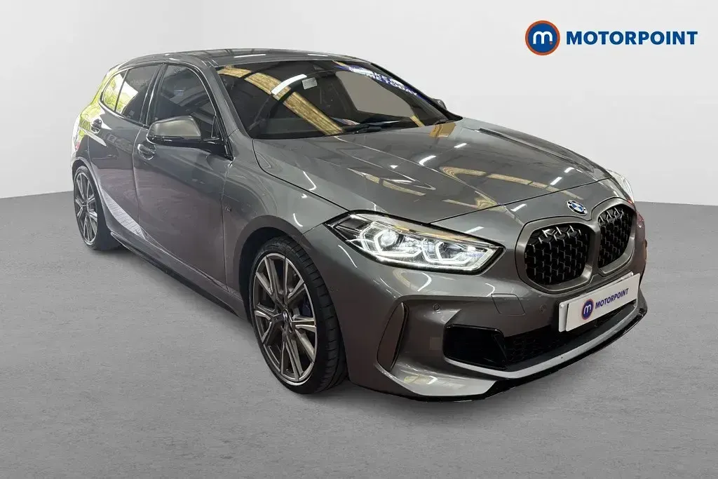 Usado BMW M135 306 HP (225 kW) 2024 Citadino