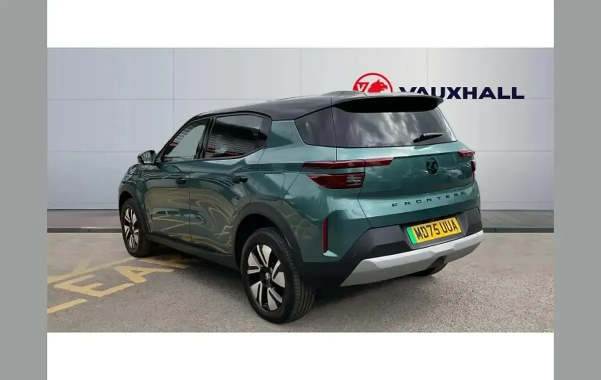 Begagnad Vauxhall Frontera 83 kW (113 HK) 2025 Grön SUV