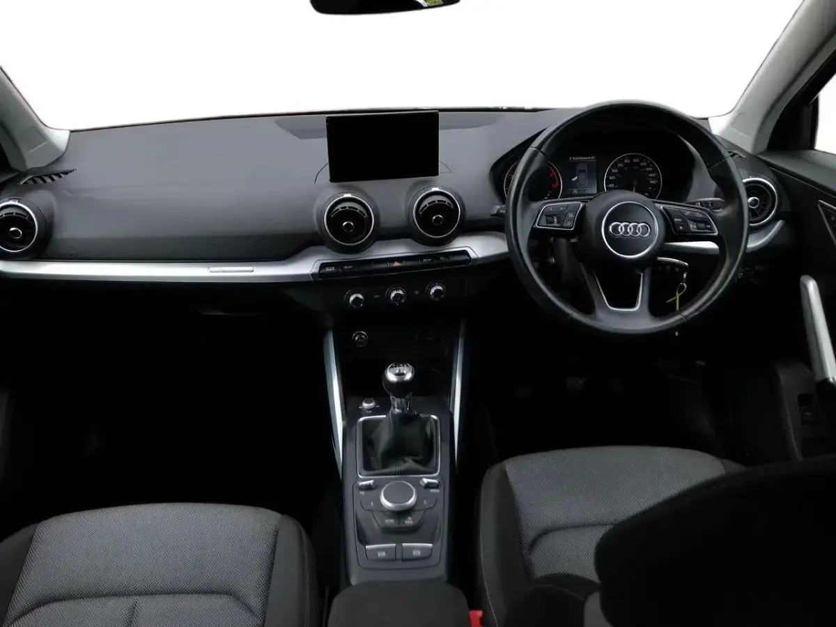 Used Audi Q2 Sport 114 HP (83 kW) 2020 Black SUV