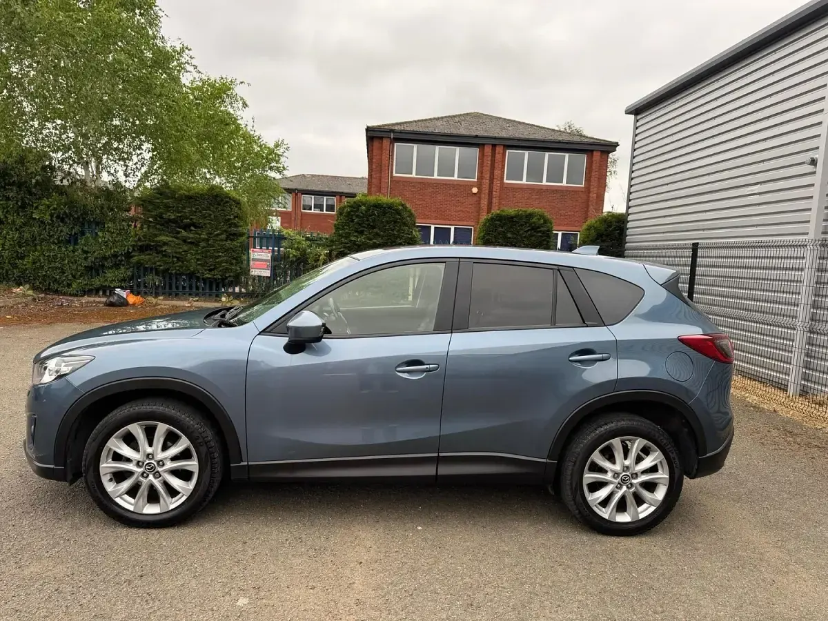 Used Mazda 6 Inclusive 175 HP (128 kW) 2015 Blue Estate