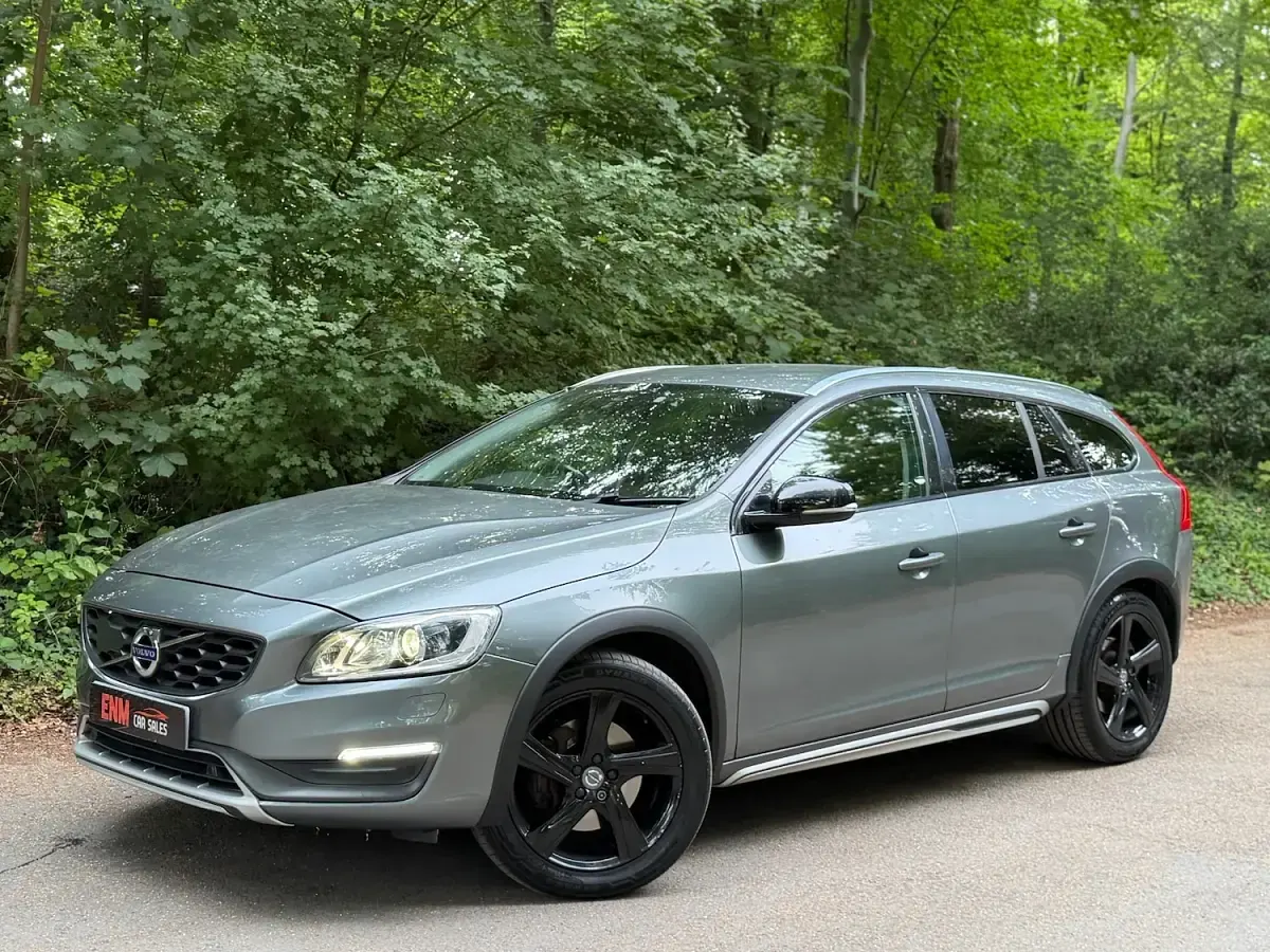 Used Volvo V60 CC 2015 Grey Estate
