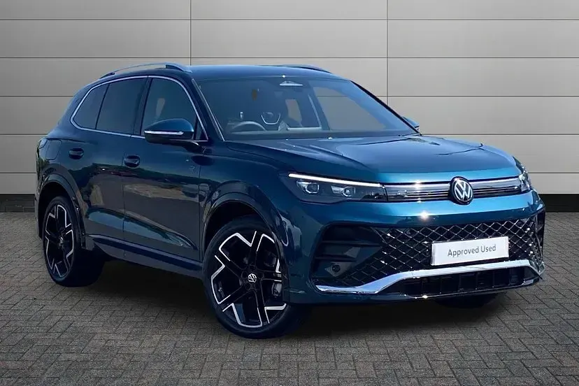 New VW Tiguan R-line 148 HP (108 kW) 2026 Nightshade blue SUV