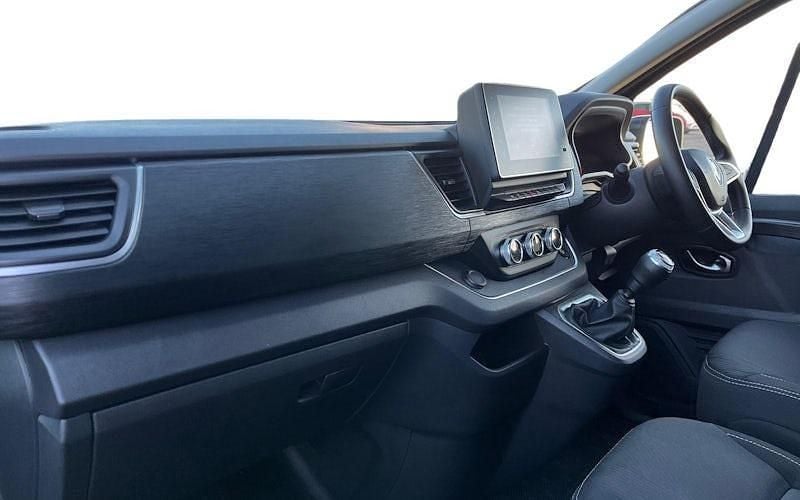 Used Renault Trafic 150 HP (110 kW) 2022 Grey  MPV