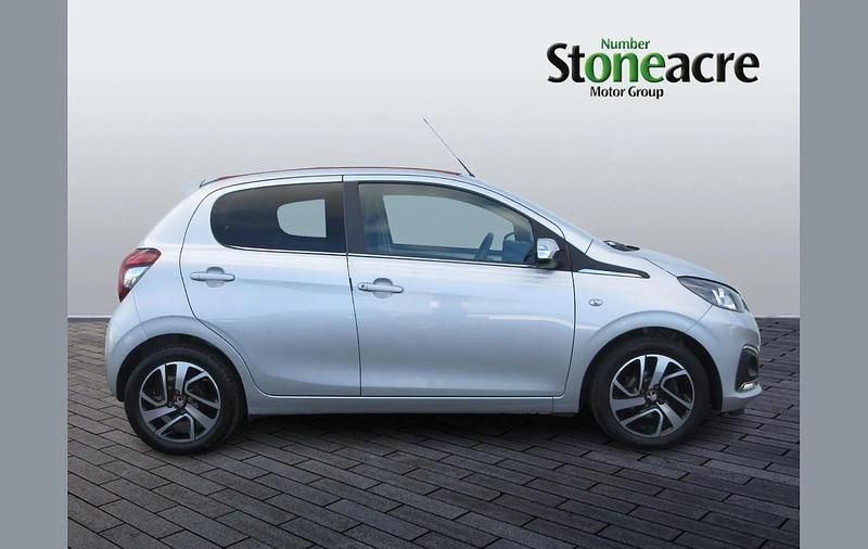 Used Peugeot 108 Collection 71 HP (52 kW) 2020 Silver Hatchback